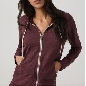 Vuori Medium Women's Halo Performance Hoodie 2.0